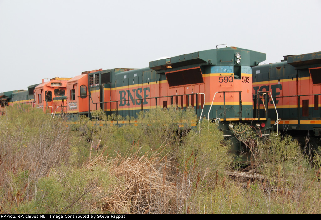 BNSF 593